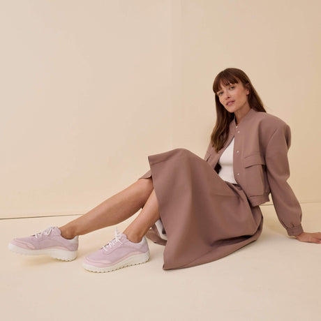 BAER OMN6 gallery 3055321_damen-schnuerschuh-quinn-in-weiß-sand_l.jpg