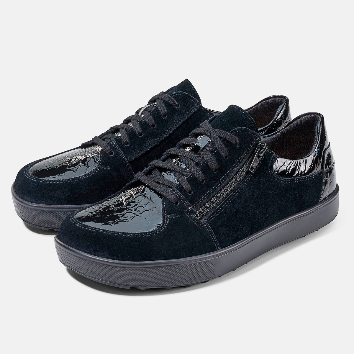 BAER OMN6 main 3040100_damen-schnuerschuh-margot2-0-schwarz_p.jpg